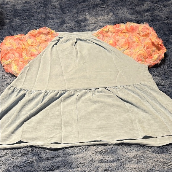 Umgee Top - Picture 6 of 6